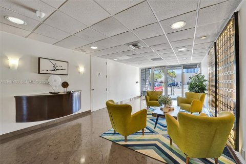 Copropriété à vendre à Fort Lauderdale, Floride: 2 chambres, 111.48 m2 № 1999598 - photo 11