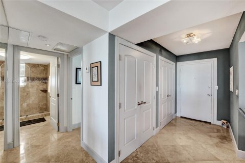 Copropriété à vendre à Fort Lauderdale, Floride: 2 chambres, 111.48 m2 № 1999598 - photo 20