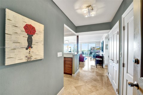 Copropriété à vendre à Fort Lauderdale, Floride: 2 chambres, 111.48 m2 № 1999598 - photo 18
