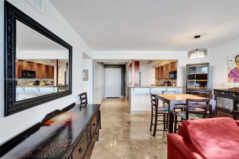 Copropriété à vendre à Fort Lauderdale, Floride: 2 chambres, 111.48 m2 № 1999598 - photo 28