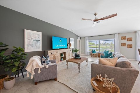 House in Rotonda, Florida 4 bedrooms, 180.32 sq.m. № 1908688 - photo 6
