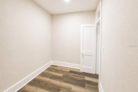 Снять в аренду квартиру в Сент-Питерсберг, Флорида 1 комната, 60.39м2, № 2091540 - фото 14