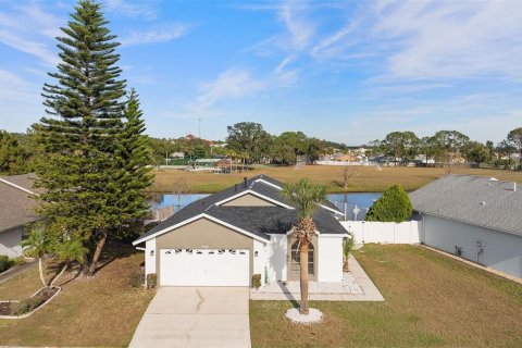 Villa ou maison à vendre à Kissimmee, Floride: 3 chambres, 159.14 m2 № 1527398 - photo 1