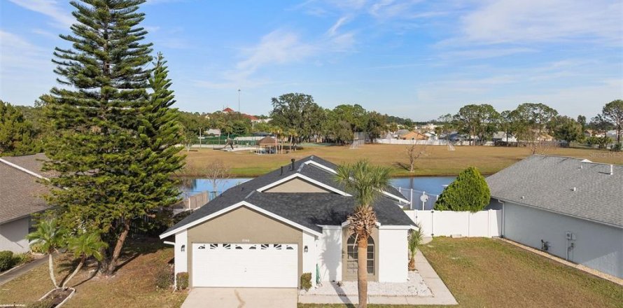 Villa ou maison à Kissimmee, Floride 3 chambres, 159.14 m2 № 1527398