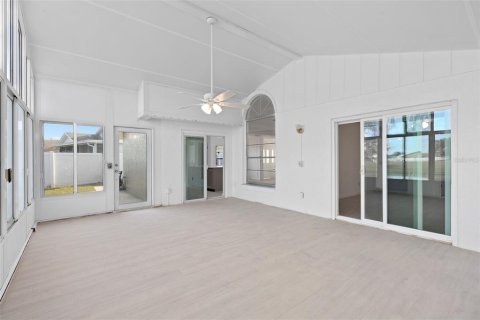 Villa ou maison à vendre à Kissimmee, Floride: 3 chambres, 159.14 m2 № 1527398 - photo 13