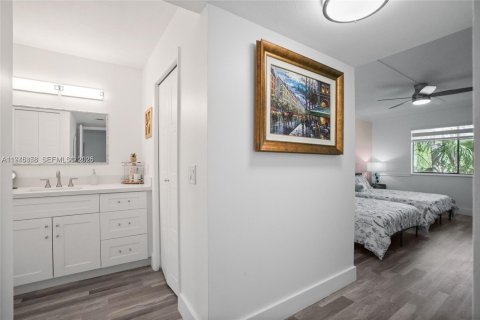 Copropriété à vendre à Weston, Floride: 2 chambres, 113.34 m2 № 2001799 - photo 12