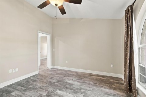 Villa ou maison à vendre à New Port Richey, Floride: 3 chambres, 170.75 m2 № 2428655 - photo 23