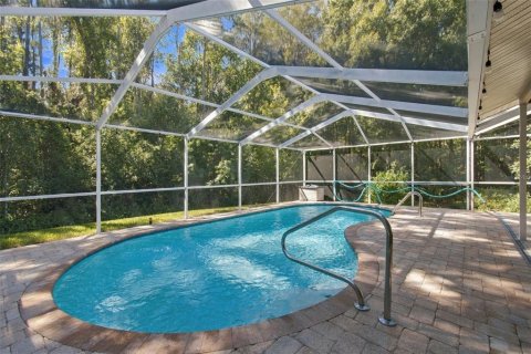 Villa ou maison à vendre à New Port Richey, Floride: 3 chambres, 170.75 m2 № 2428655 - photo 2
