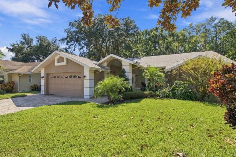 Villa ou maison à vendre à New Port Richey, Floride: 3 chambres, 170.75 m2 № 2428655 - photo 11