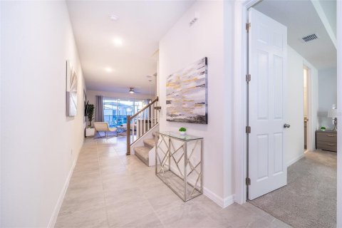 Touwnhouse à vendre à Kissimmee, Floride: 5 chambres, 213.12 m2 № 1561159 - photo 12