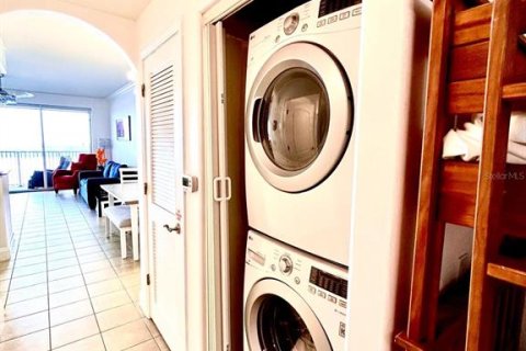 Снять в аренду квартиру в Орландо, Флорида 1 комната, 74.14м2, № 1846795 - фото 14