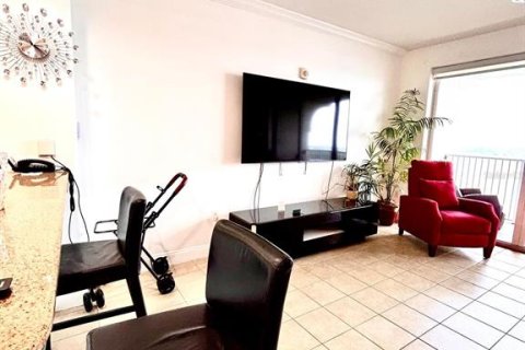 Снять в аренду квартиру в Орландо, Флорида 1 комната, 74.14м2, № 1846795 - фото 15