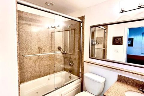 Снять в аренду квартиру в Орландо, Флорида 1 комната, 74.14м2, № 1846795 - фото 7