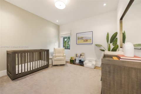 Villa ou maison à vendre à Miami, Floride: 5 chambres, 394 m2 № 1925163 - photo 25