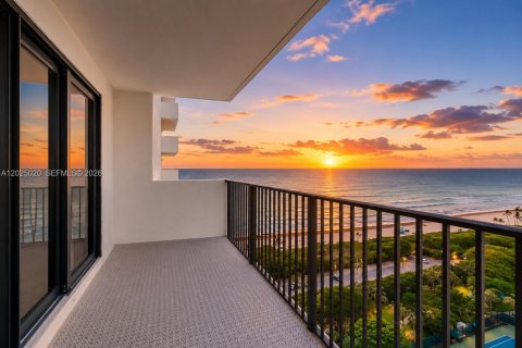 Condo in Hollywood, Florida, 2 bedrooms № 2243569