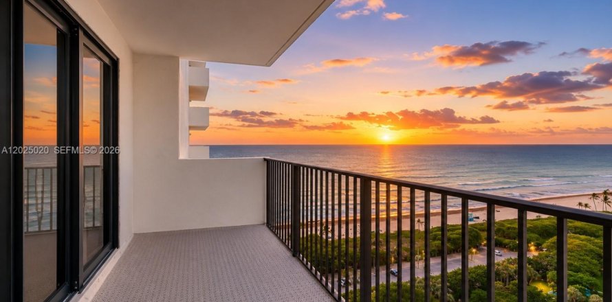 Condo in Hollywood, Florida, 2 bedrooms № 2243569