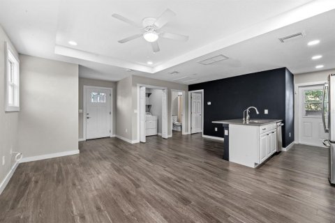 Villa ou maison à vendre à Saint Petersburg, Floride: 4 chambres, 280.38 m2 № 2199877 - photo 19