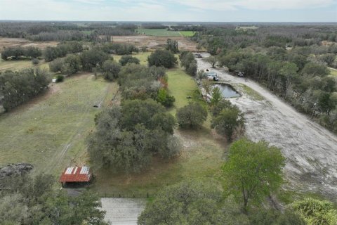 House in Plant City, Florida 3 bedrooms, 176.89 sq.m. № 1751119 - photo 10