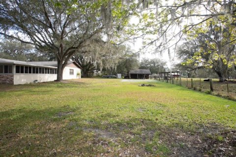 House in Plant City, Florida 3 bedrooms, 176.89 sq.m. № 1751119 - photo 14
