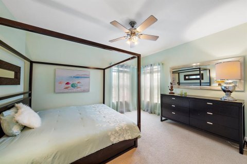 Copropriété à louer à Lakewood Ranch, Floride: 4 chambres, 288.46 m2 № 2166400 - photo 29