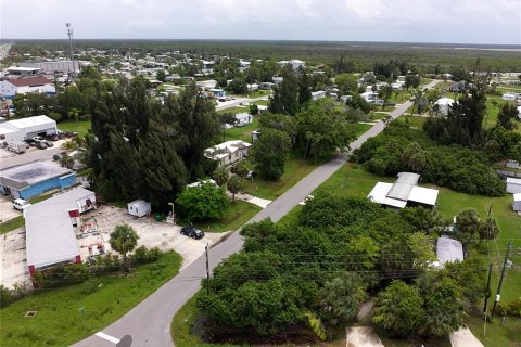 Terrain à vendre à Port Charlotte, Floride № 2167174 - photo 8
