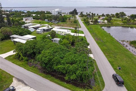 Terrain à vendre à Port Charlotte, Floride № 2167174 - photo 4
