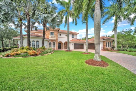 House in Weston, Florida 6 bedrooms, 622.63 sq.m. № 1809444 - photo 2