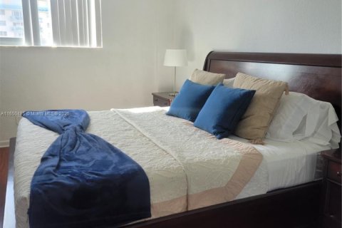 Copropriété à louer à Sunny Isles Beach, Floride: 1 chambre, 93.37 m2 № 1939560 - photo 10