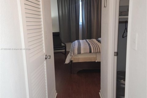 Copropriété à louer à Sunny Isles Beach, Floride: 1 chambre, 93.37 m2 № 1939560 - photo 14