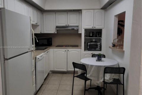 Copropriété à louer à Sunny Isles Beach, Floride: 1 chambre, 93.37 m2 № 1939560 - photo 23