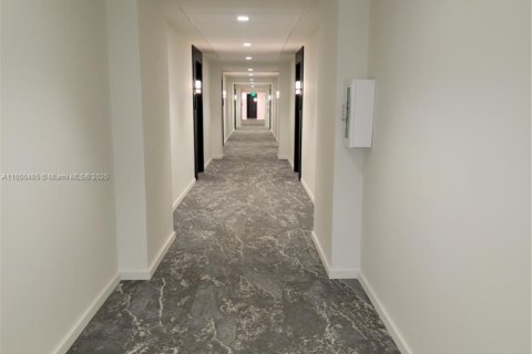 Copropriété à louer à Sunny Isles Beach, Floride: 1 chambre, 93.37 m2 № 1939560 - photo 25