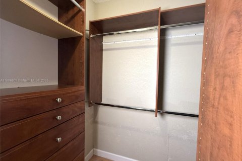 Villa ou maison à vendre à Doral, Floride: 3 chambres, 153.1 m2 № 1949700 - photo 28