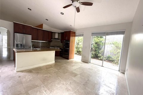 Villa ou maison à vendre à Doral, Floride: 3 chambres, 153.1 m2 № 1949700 - photo 23