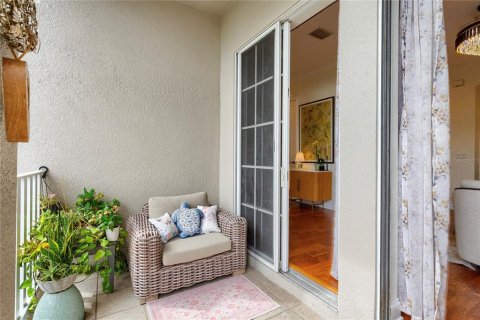 Touwnhouse à vendre à Tampa, Floride: 3 chambres, 162.11 m2 № 2408742 - photo 23