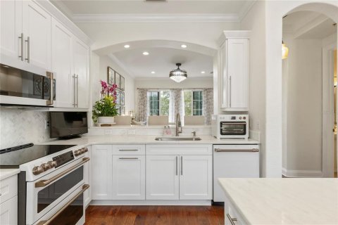 Touwnhouse à vendre à Tampa, Floride: 3 chambres, 162.11 m2 № 2408742 - photo 25
