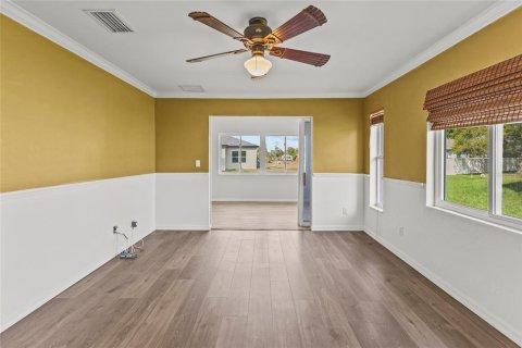Villa ou maison à vendre à North Port, Floride: 3 chambres, 181.72 m2 № 2341976 - photo 19