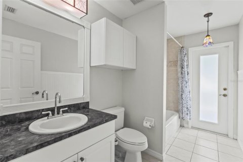 Villa ou maison à vendre à North Port, Floride: 3 chambres, 181.72 m2 № 2341976 - photo 28