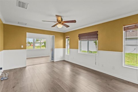 Villa ou maison à vendre à North Port, Floride: 3 chambres, 181.72 m2 № 2341976 - photo 20