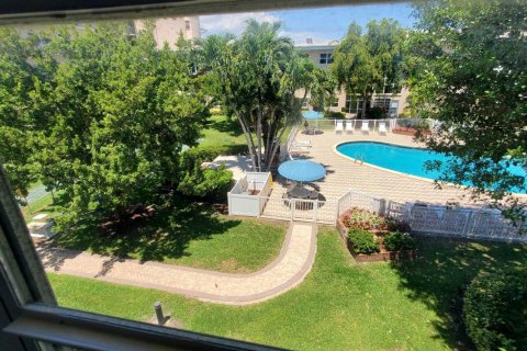 Copropriété à louer à Lauderdale-by-the-Sea, Floride: 1 chambre, 51.65 m2 № 2173647 - photo 24