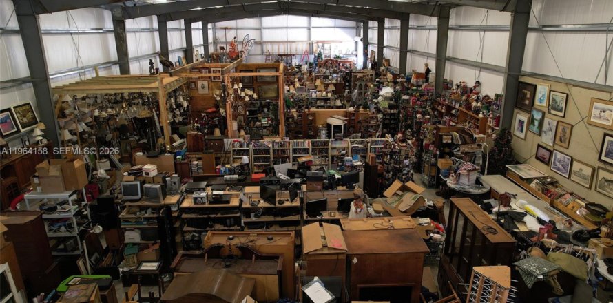 Immobilier commercial à Okeechobee, Floride № 2026644