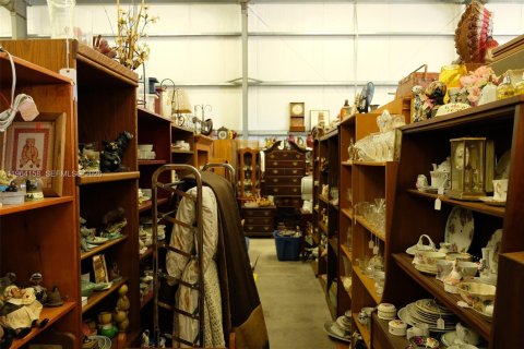 Immobilier commercial à vendre à Okeechobee, Floride № 2026644 - photo 9