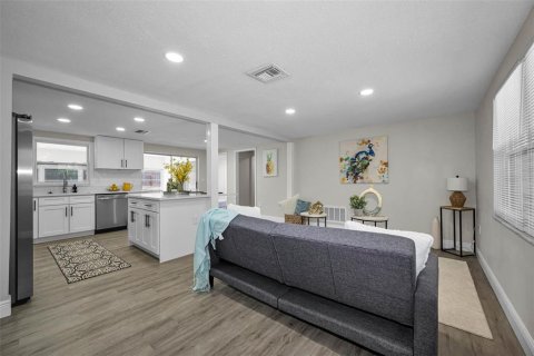 Villa ou maison à vendre à Port Richey, Floride: 3 chambres, 108.97 m2 № 2096652 - photo 7