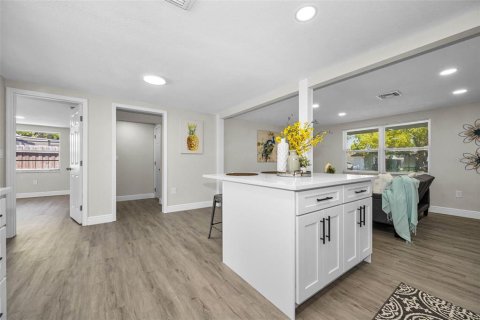 Villa ou maison à vendre à Port Richey, Floride: 3 chambres, 108.97 m2 № 2096652 - photo 13