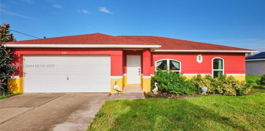 Casa en Fort Myers, Florida 3 dormitorios, 132.11 m2 № 1943482