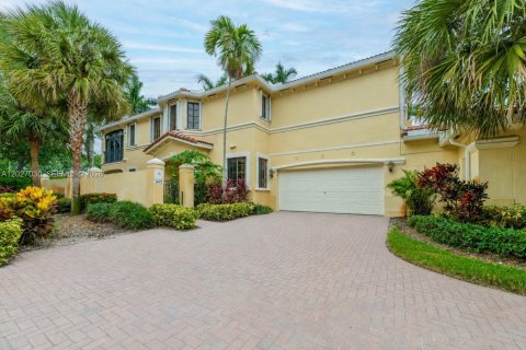 Adosado en Weston, Florida 3 dormitorios, 144.93 m2 № 2262709