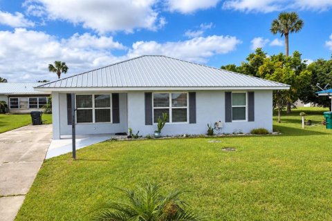 Villa ou maison à Okeechobee, Floride 3 chambres, 110.93 m2 № 2387837