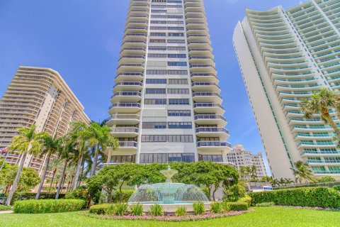 Condo in Miami, Florida, 2 bedrooms in LANDMARK № 2088164
