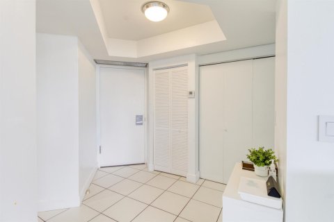 Купить кондоминиум в Майами, Флорида 1 комната, 124.49м2, № 2088164 - фото 13