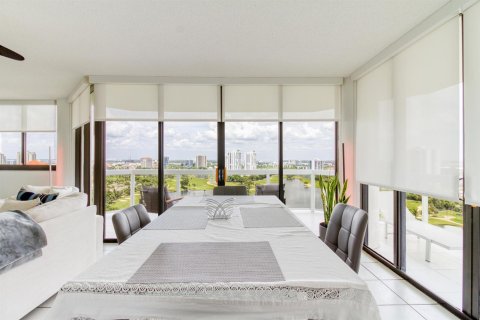 Купить кондоминиум в Майами, Флорида 1 комната, 124.49м2, № 2088164 - фото 12