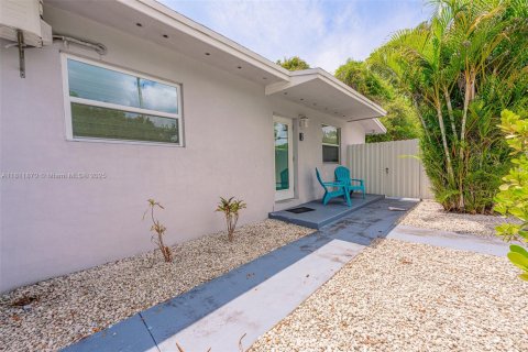 Купить коммерческую недвижимость в Майами, Флорида 170.94м2, № 1996881 - фото 7